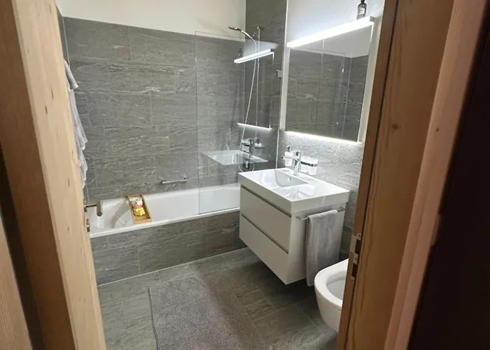 Bijou Clavadel Διαμέρισμα *